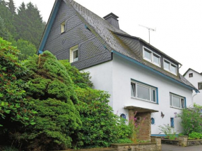 Spacious holiday home in Rattlar with terrace, Willingen